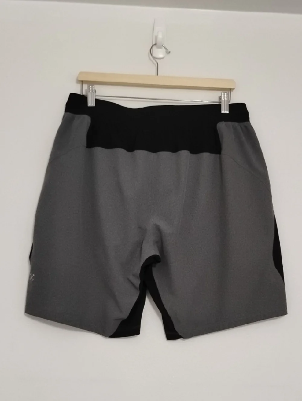 lululemon athletica drawcord upf waist